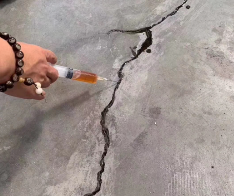 电白混凝土裂缝修补技术详解​